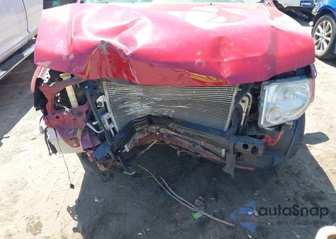 2011 Ford Escape Xlt из США, поврежденный, VIN 1FMCU0DG1BKB18800